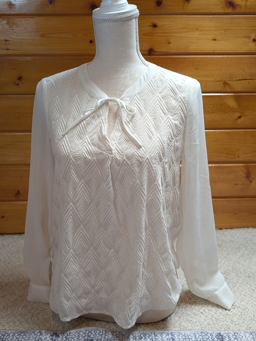 Banana Republic Ivory Tie-Neck Long Sleeve Blouse